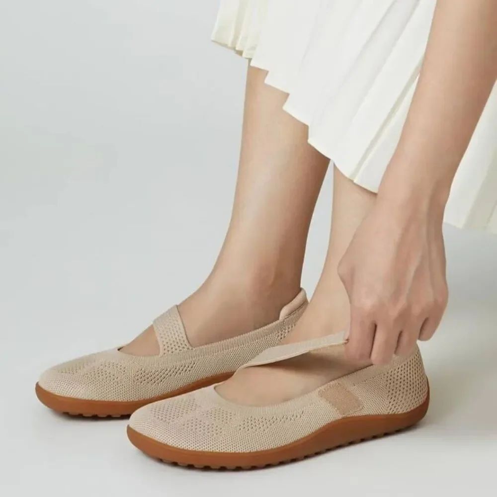 Arromic Mary Jane Flats